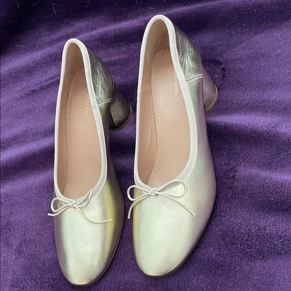 NIB Mansur Gavriel Women Dream Metallic Gold Block Heel Sz 39